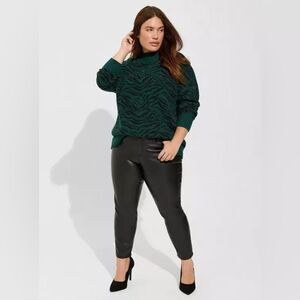 Torrid Perfect Skinny Faux Leather Mid Rise Pant Size 18R